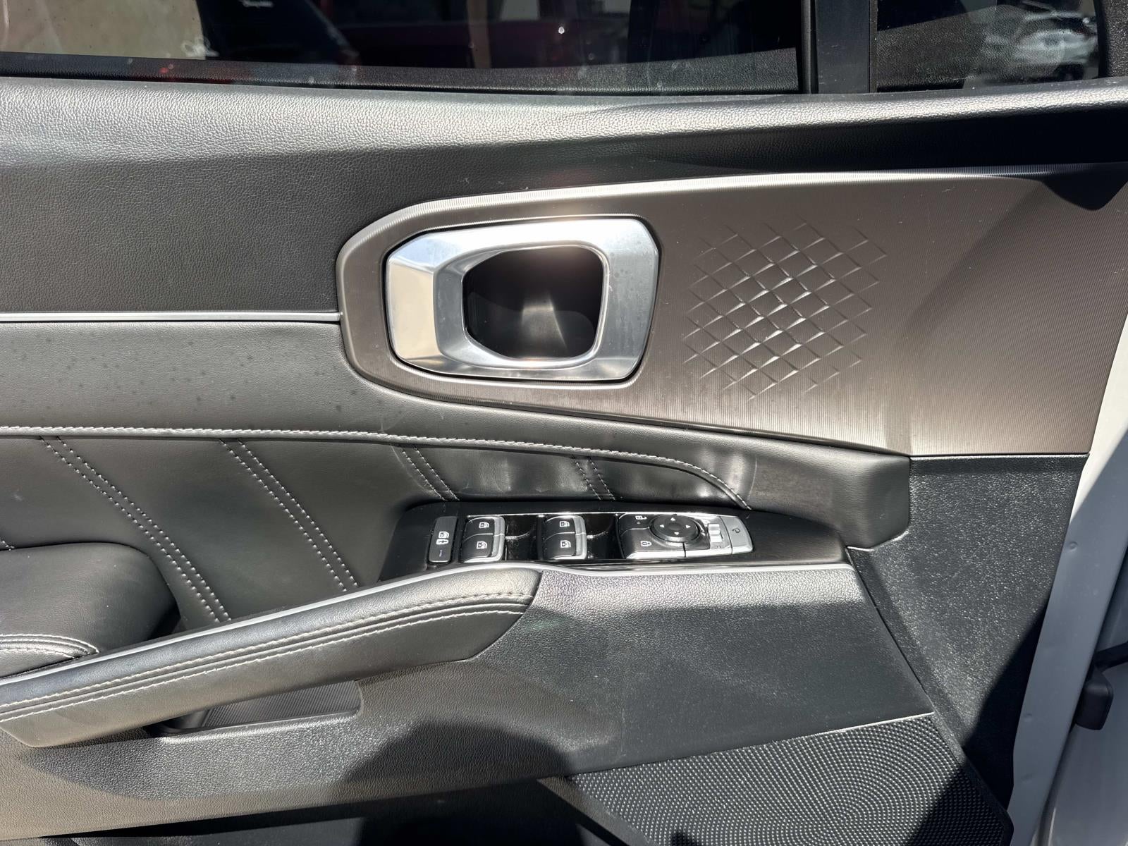 2025 Kia Sorento SX FWD
