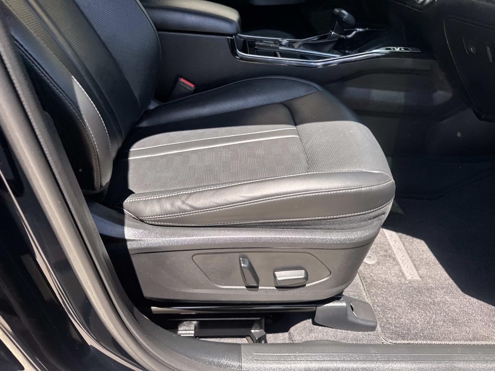 2024 Kia Sorento SX FWD