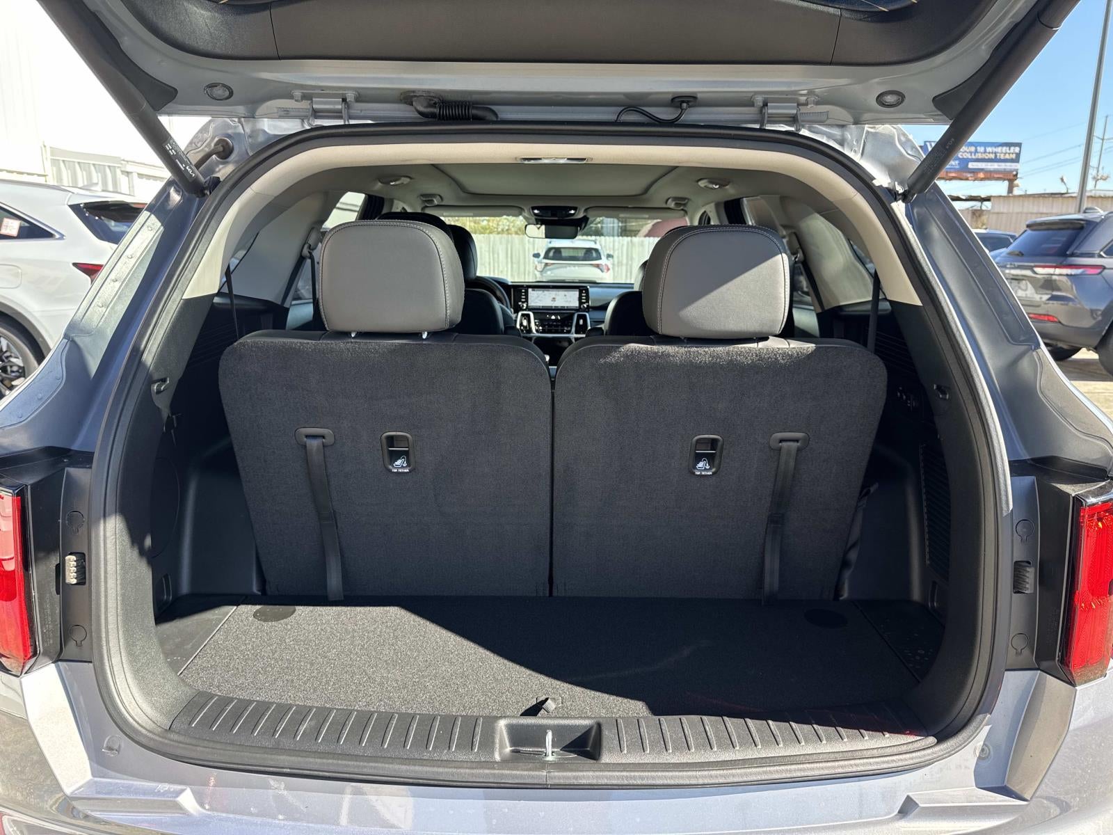 2023 Kia Sorento SX FWD