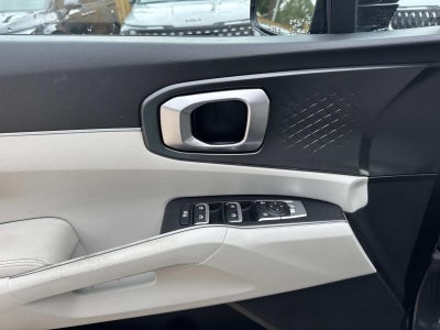 2023 Kia Sorento S FWD