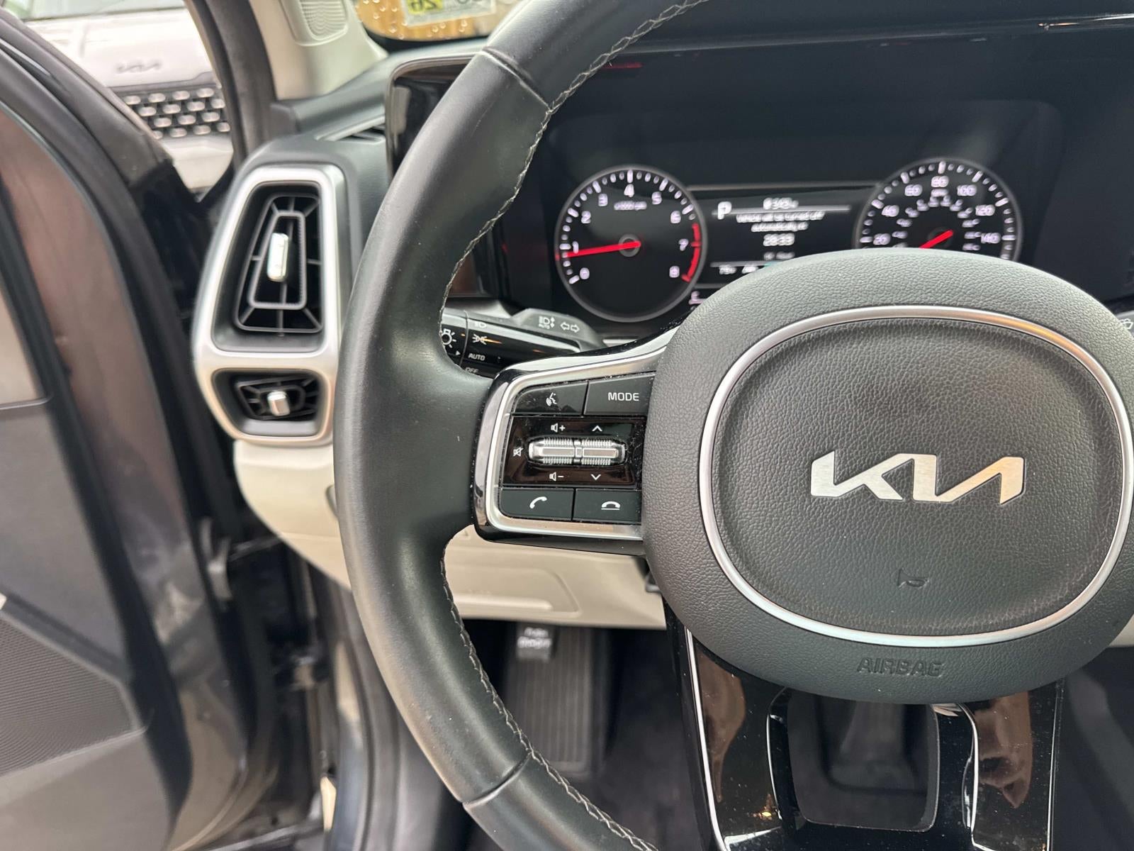 2023 Kia Sorento S FWD