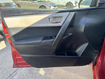 2015 Toyota Corolla 4dr Sdn CVT LE (Natl)