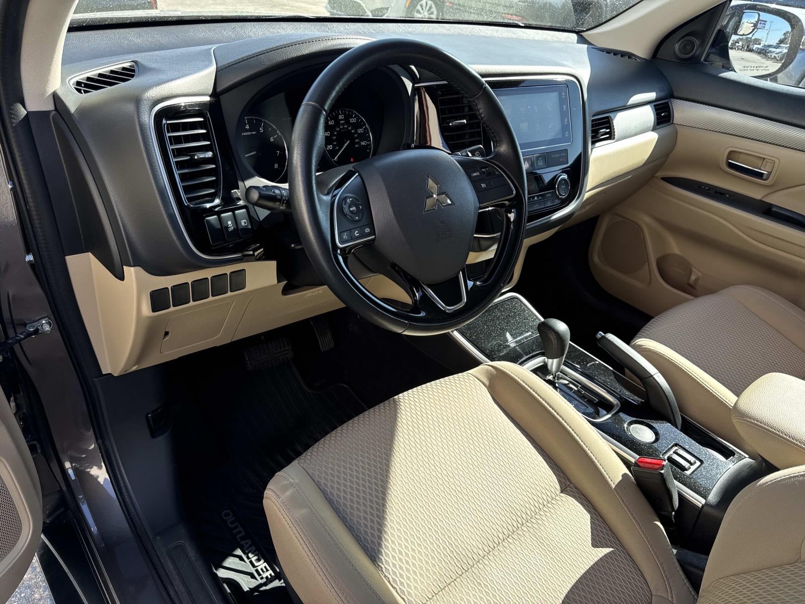 2017 Mitsubishi Outlander SE FWD