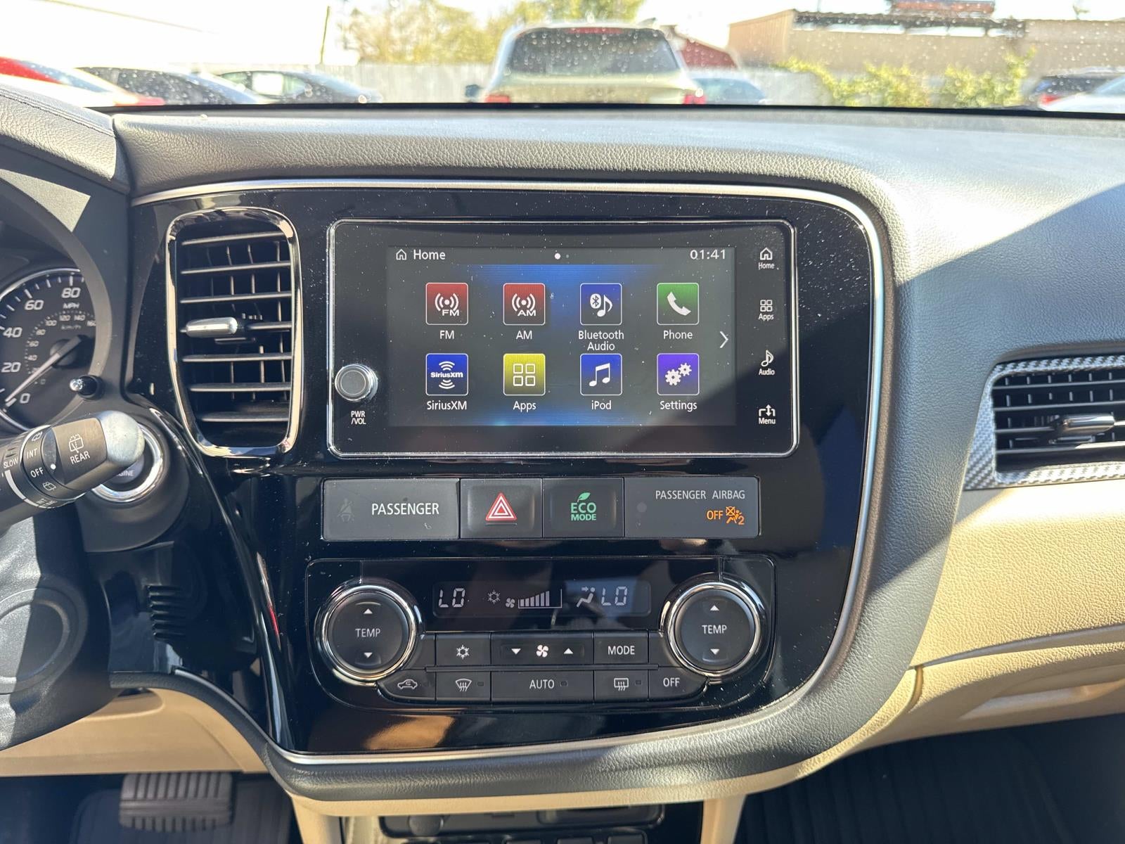 2017 Mitsubishi Outlander SE FWD