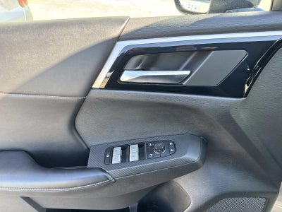 2022 Mitsubishi Outlander SE FWD *Ltd Avail*