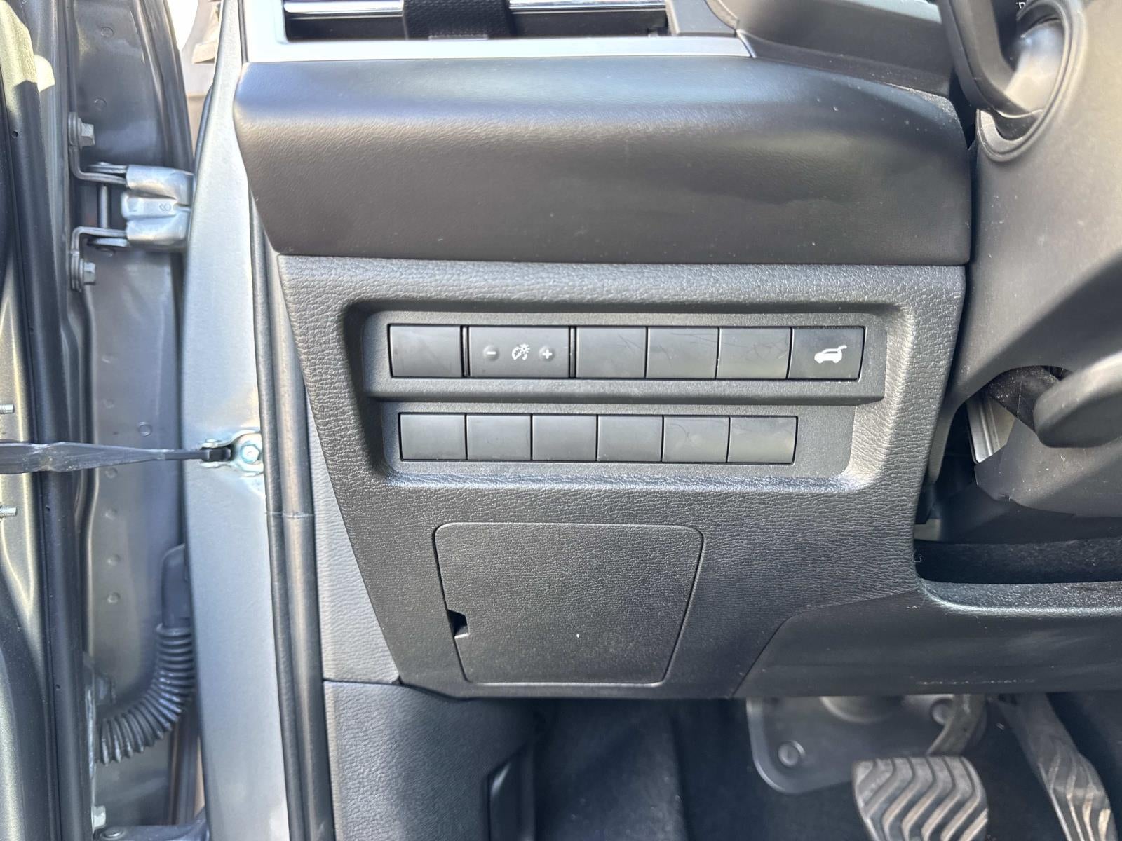 2022 Mitsubishi Outlander SE FWD *Ltd Avail*