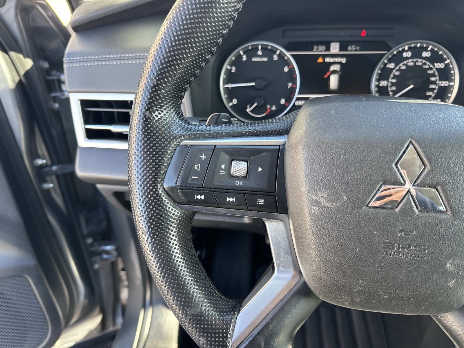 2022 Mitsubishi Outlander SE FWD *Ltd Avail*