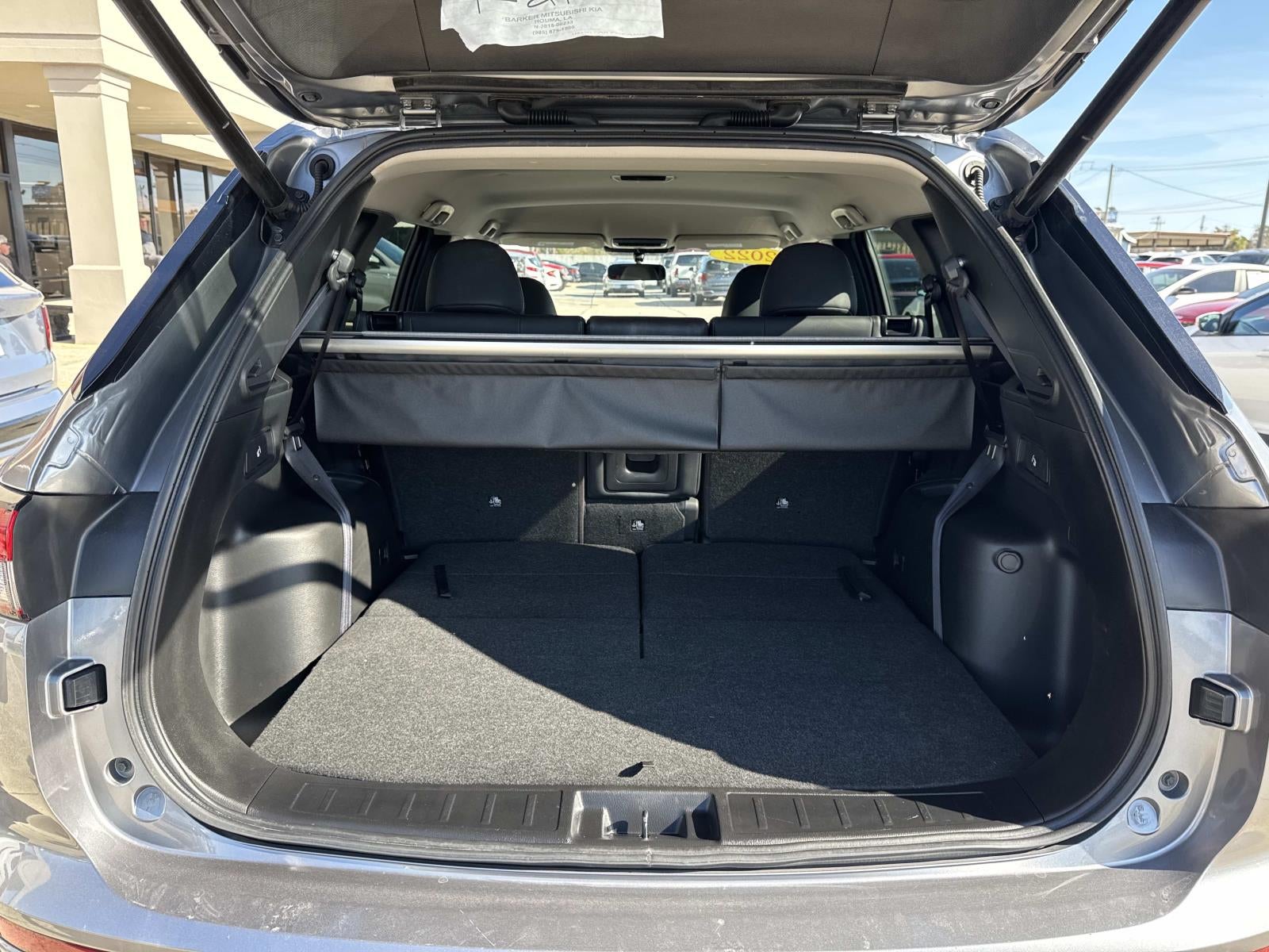 2022 Mitsubishi Outlander SE FWD *Ltd Avail*