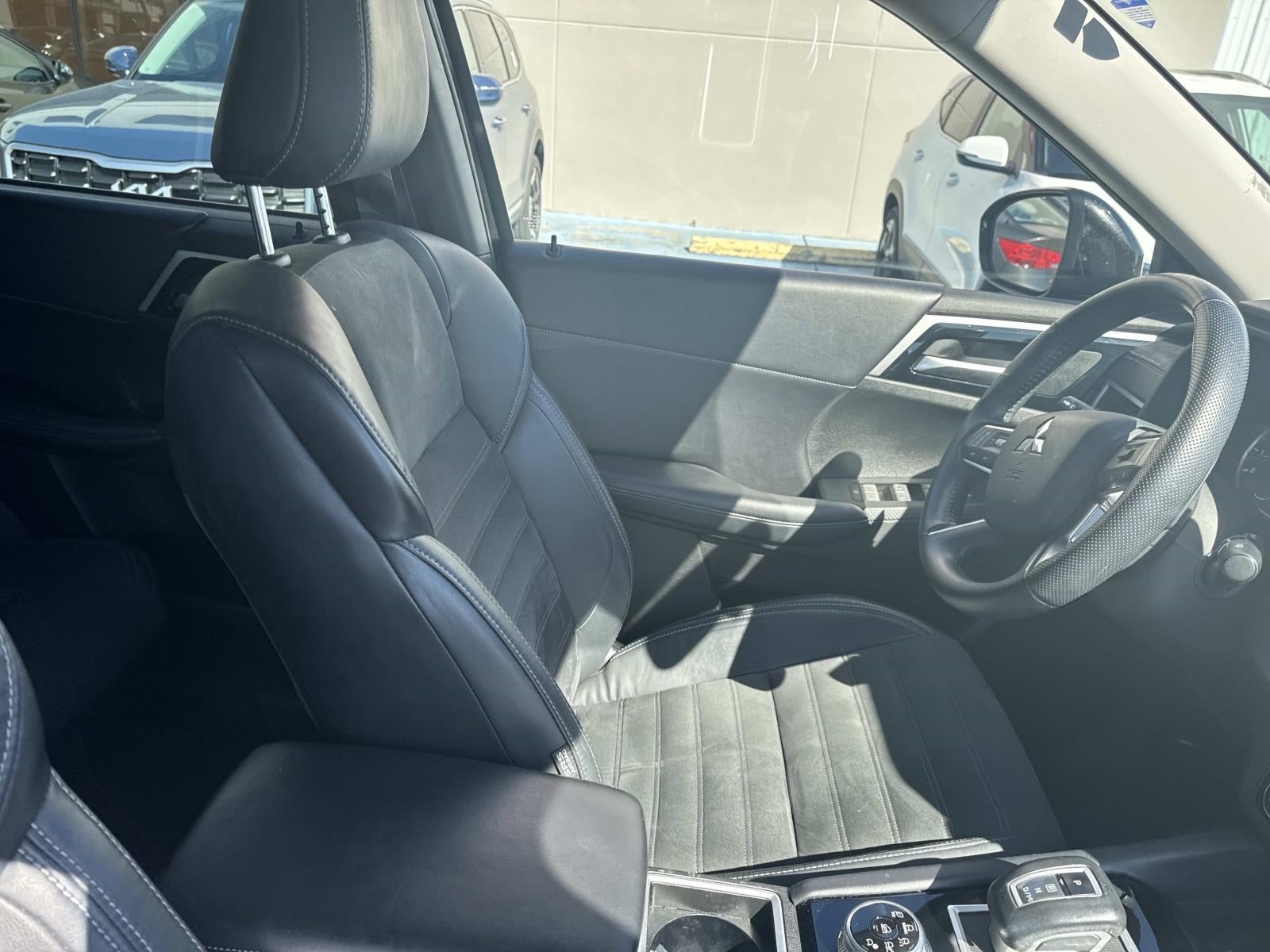 2022 Mitsubishi Outlander SE FWD