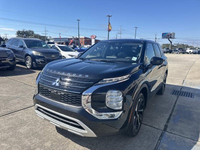 2022 Mitsubishi Outlander SE FWD