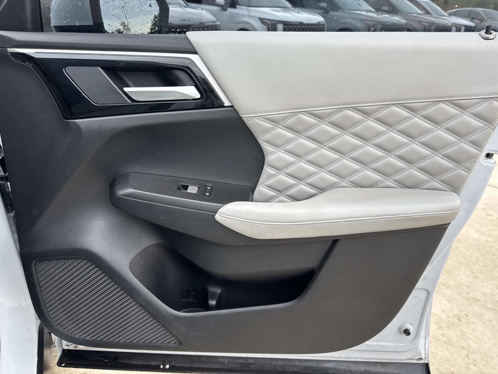 2024 Mitsubishi Outlander SEL Black Edition FWD