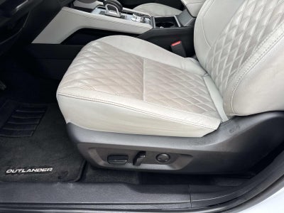 2024 Mitsubishi Outlander SEL Black Edition FWD