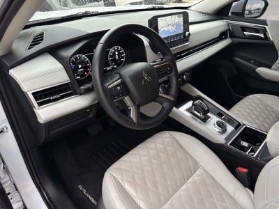 2024 Mitsubishi Outlander SEL Black Edition FWD