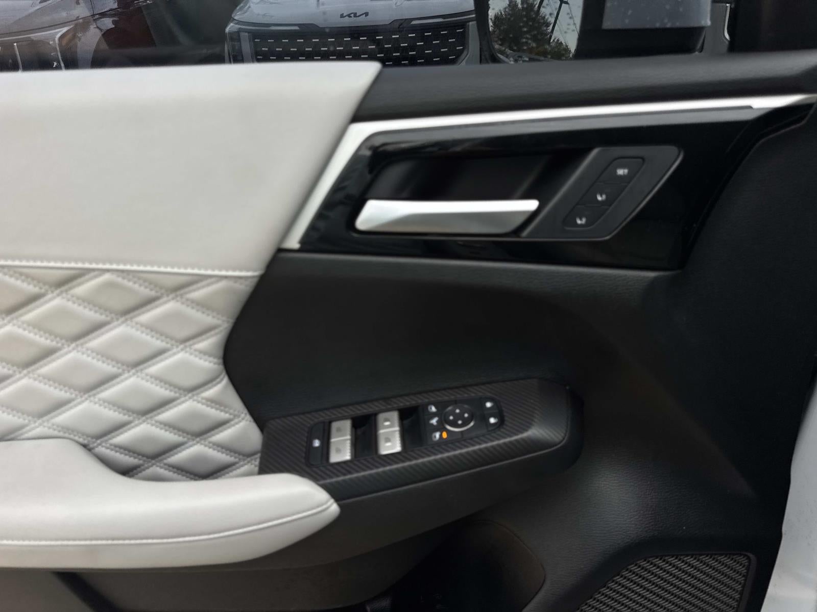2024 Mitsubishi Outlander SEL Black Edition FWD
