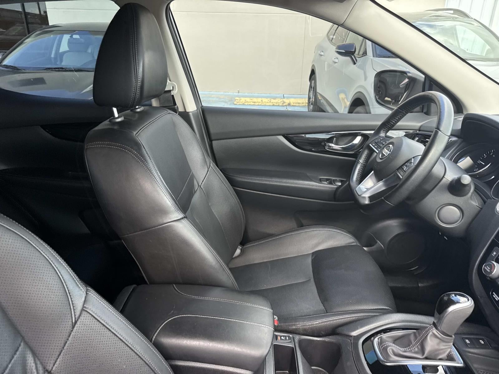 2022 Nissan Rogue Sport AWD SL