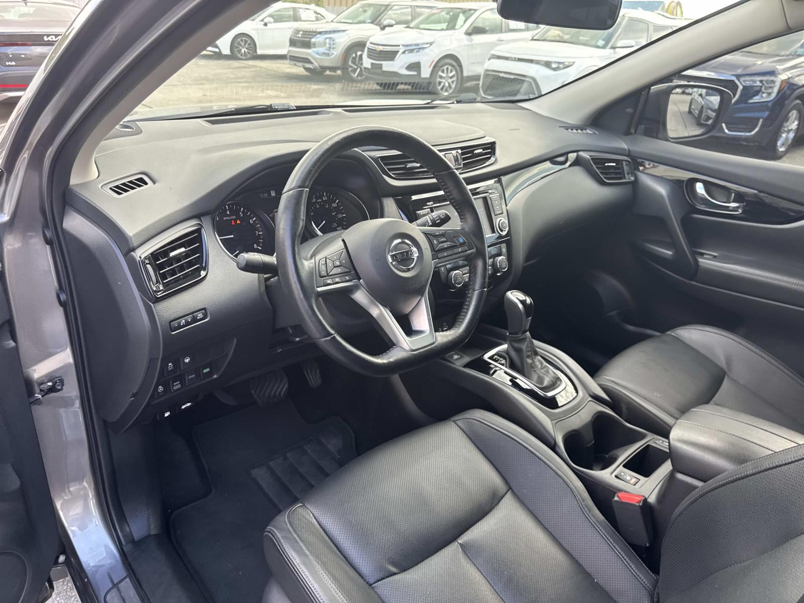 2022 Nissan Rogue Sport AWD SL