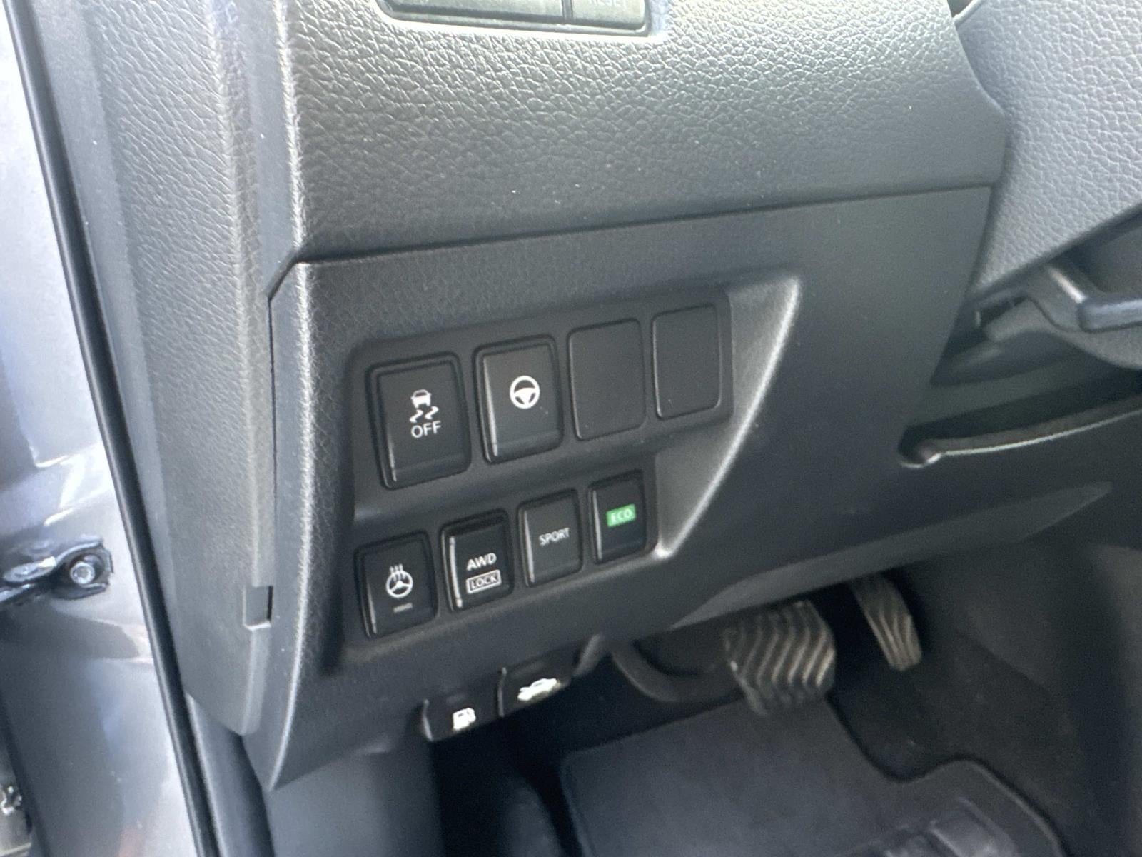 2022 Nissan Rogue Sport AWD SL