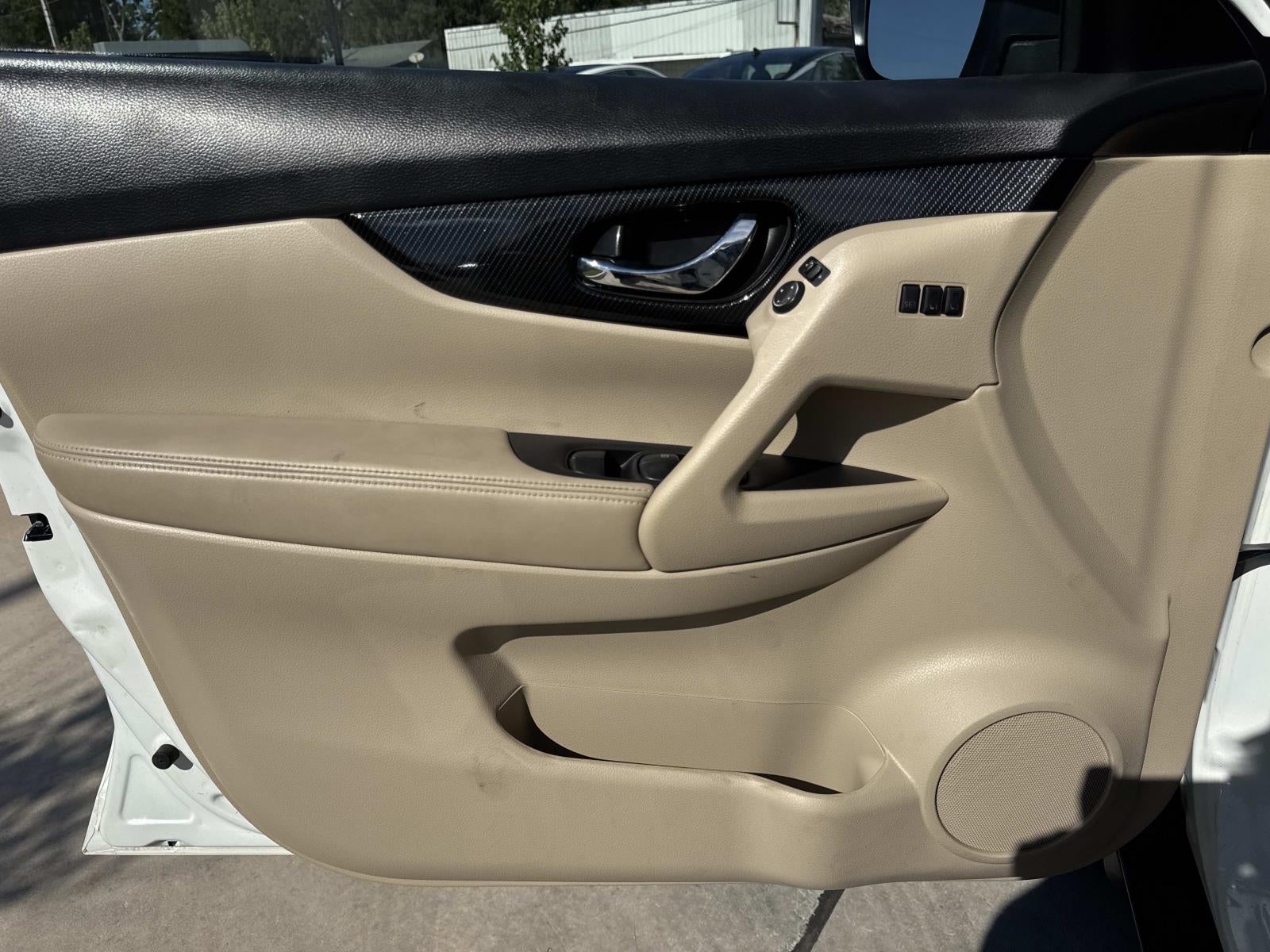 2017 Nissan Rogue FWD SL