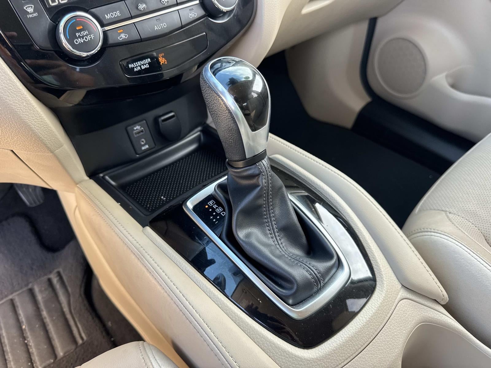 2017 Nissan Rogue FWD SL