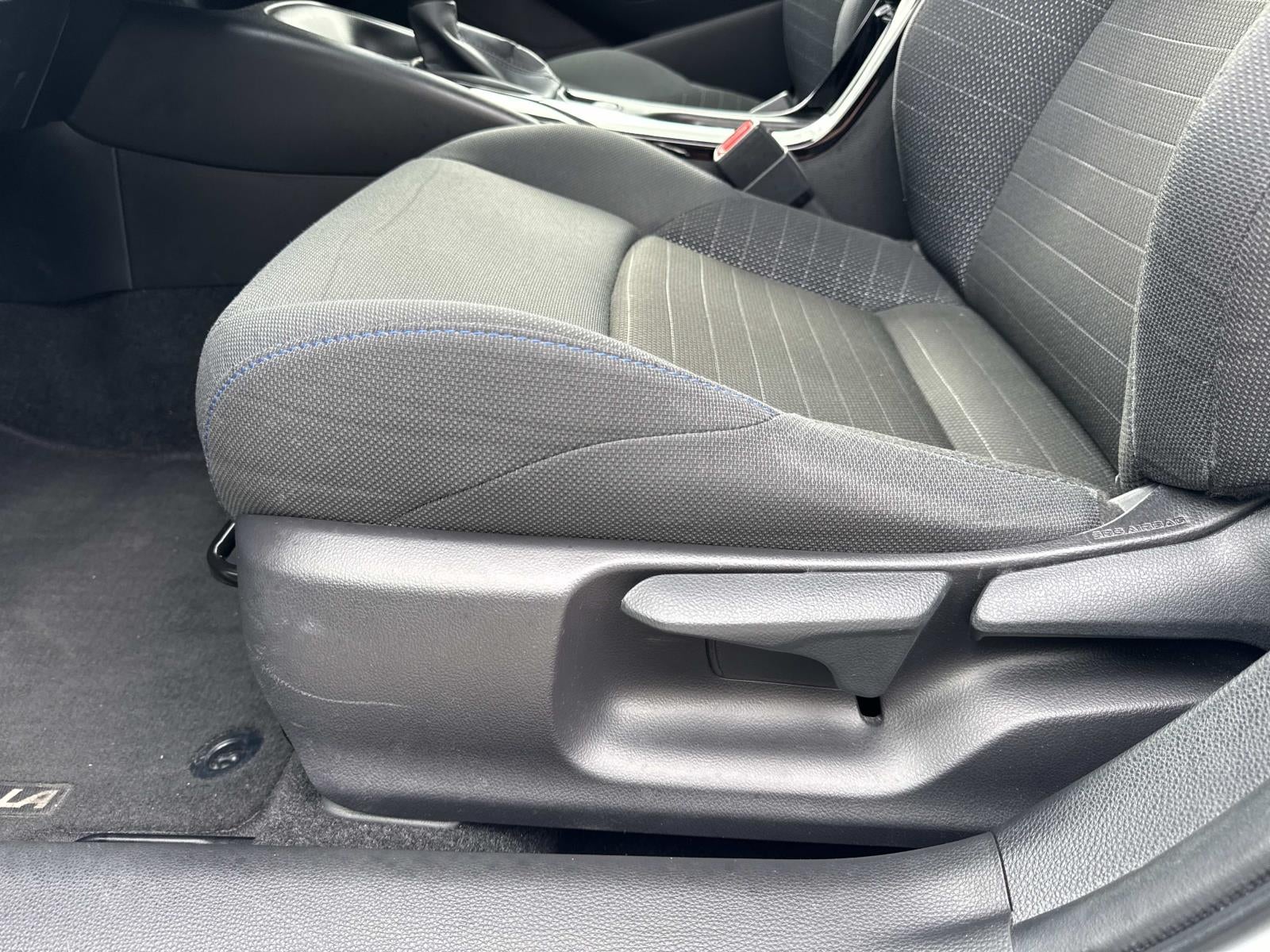 2022 Toyota Corolla SE Nightshade CVT (Natl)