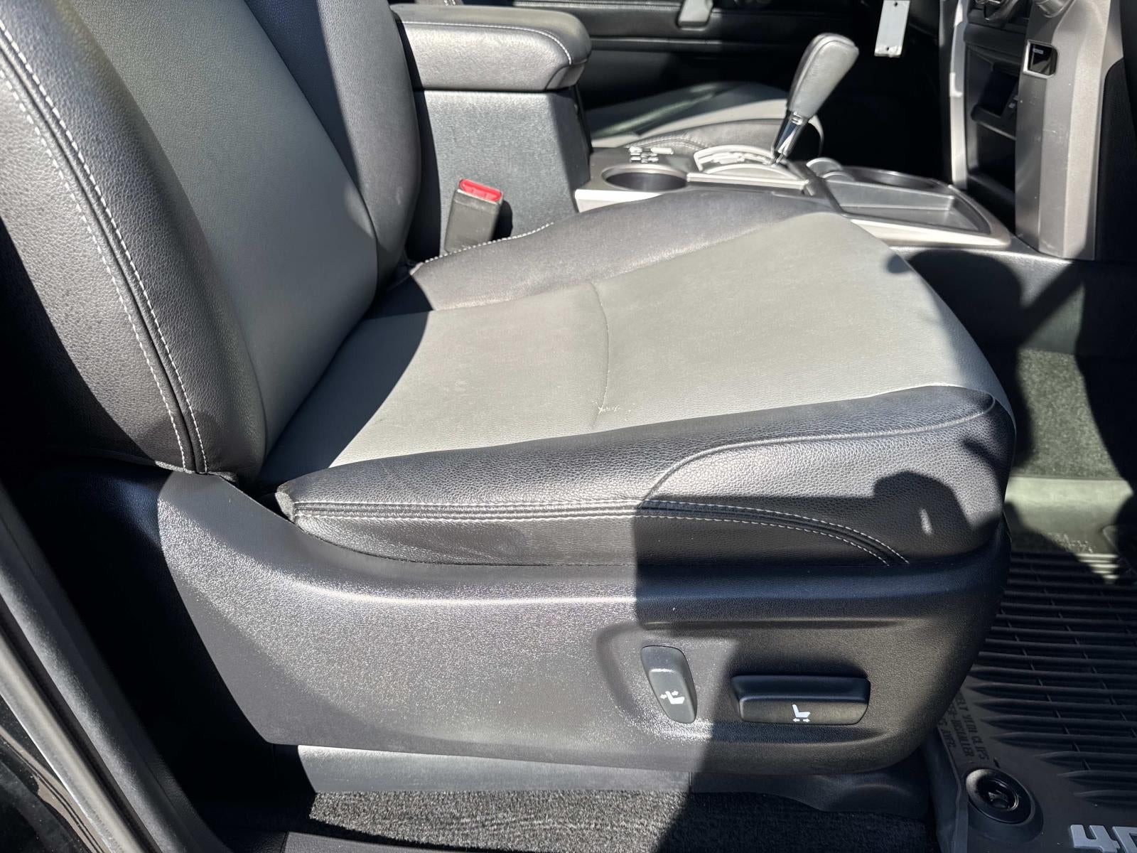 2016 Toyota 4Runner RWD 4dr V6 SR5 (Natl)