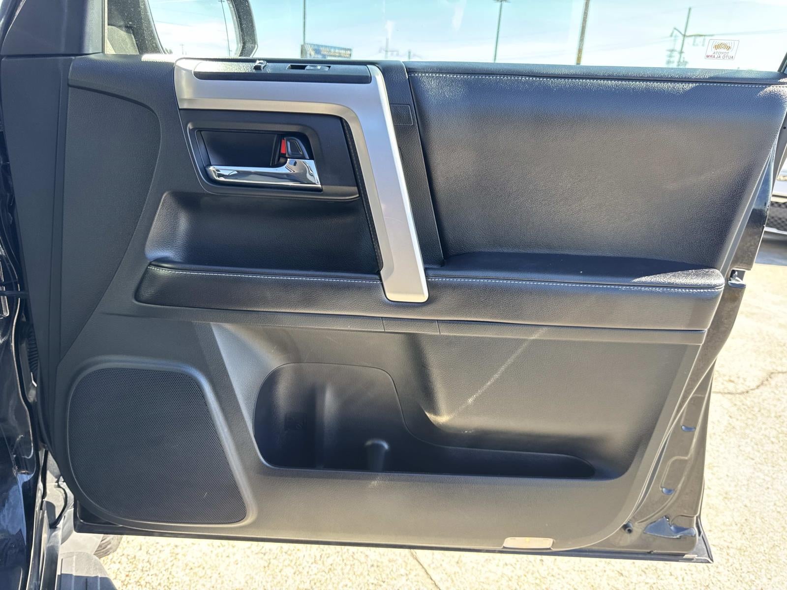 2016 Toyota 4Runner RWD 4dr V6 SR5 (Natl)