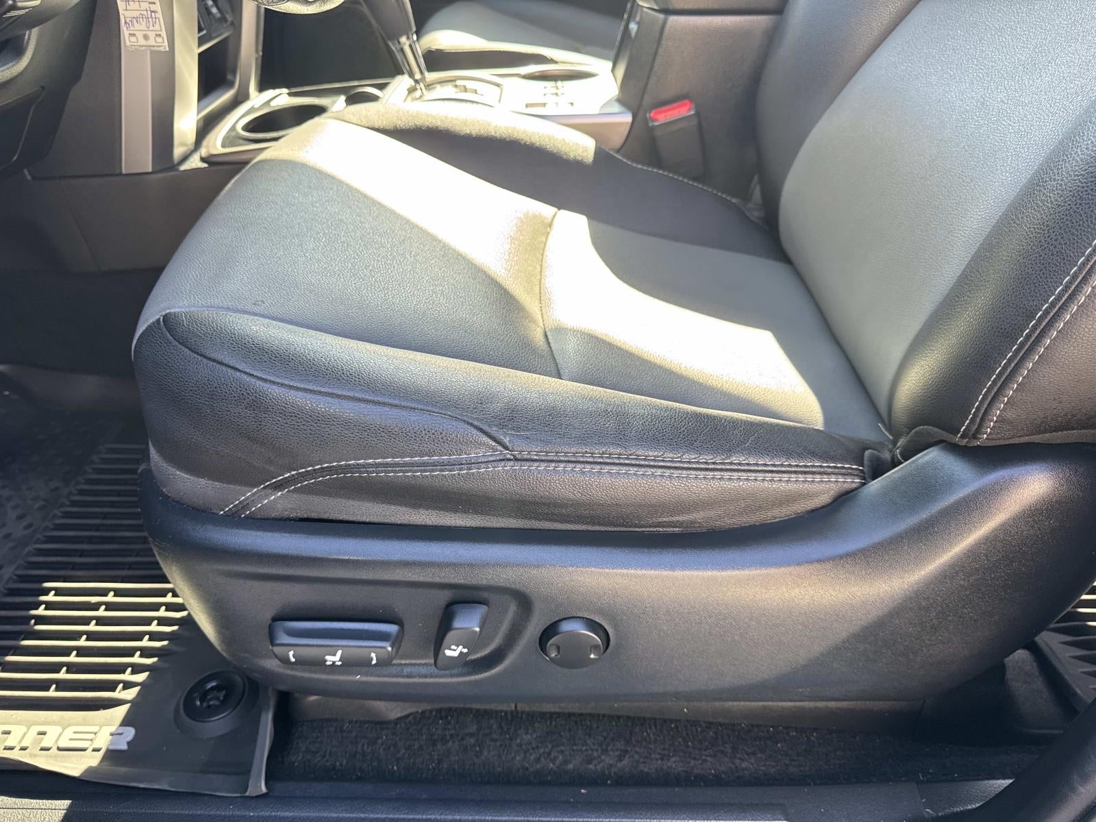 2016 Toyota 4Runner RWD 4dr V6 SR5 (Natl)