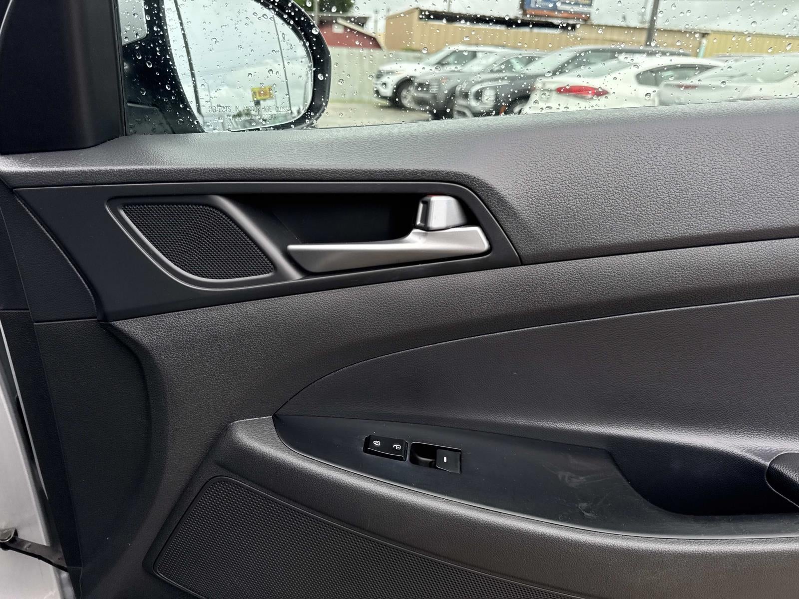2017 Hyundai Tucson SE Plus FWD