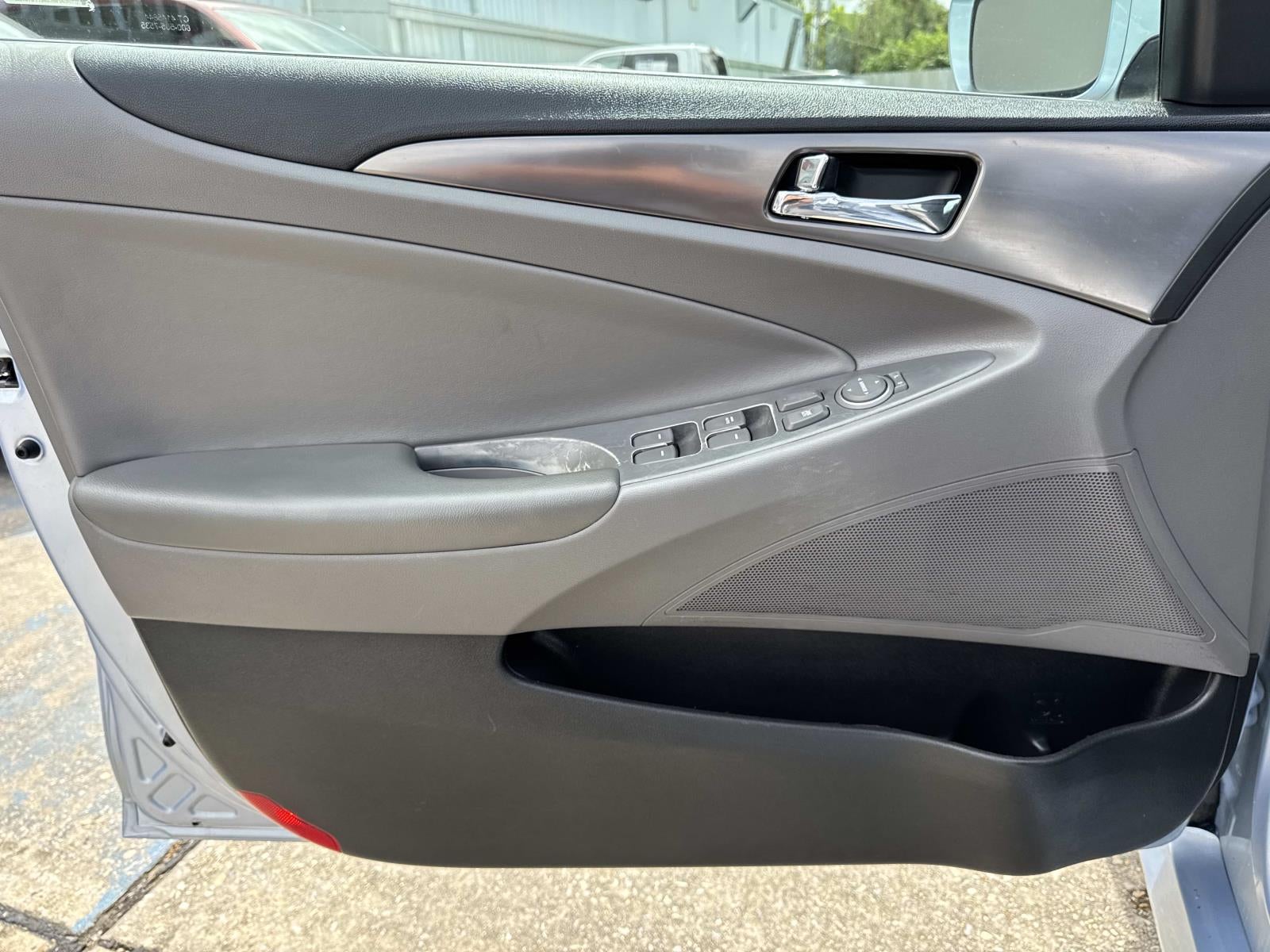 2011 Hyundai Sonata 4dr Sdn 2.4L Auto Hybrid