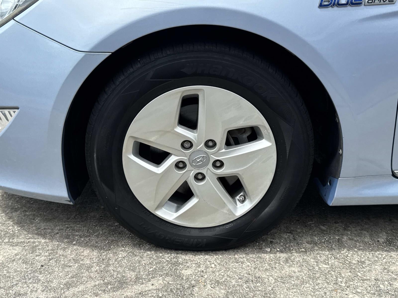 2011 Hyundai Sonata 4dr Sdn 2.4L Auto Hybrid