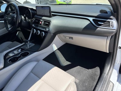 2022 Genesis G70 2.0T RWD