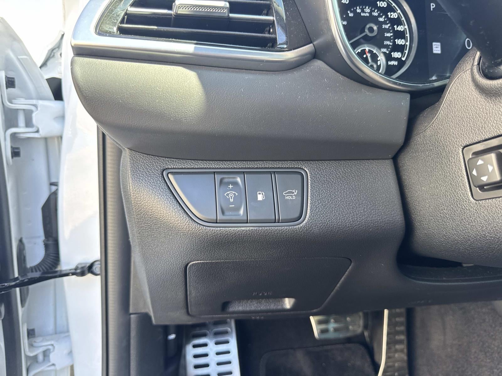 2025 Genesis G70 3.3T Sport Advanced RWD