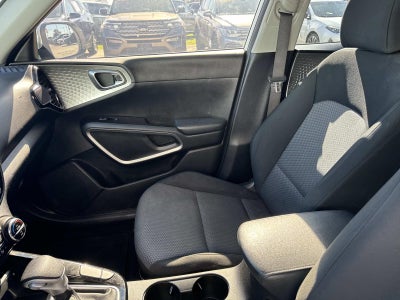 2023 Kia Soul S IVT