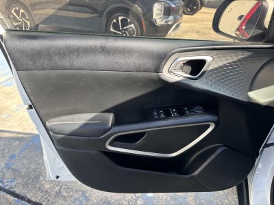 2023 Kia Soul S IVT