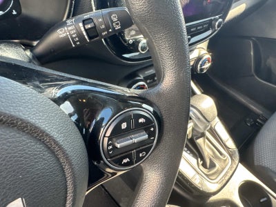 2023 Kia Soul S IVT