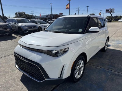 2023 Kia Soul S IVT