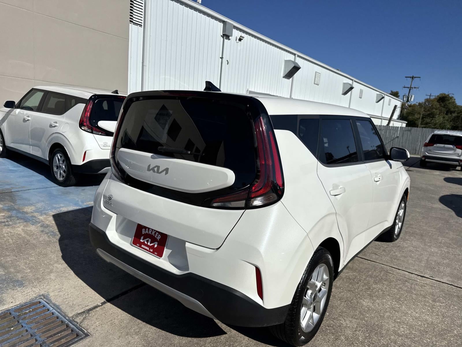 2023 Kia Soul S IVT