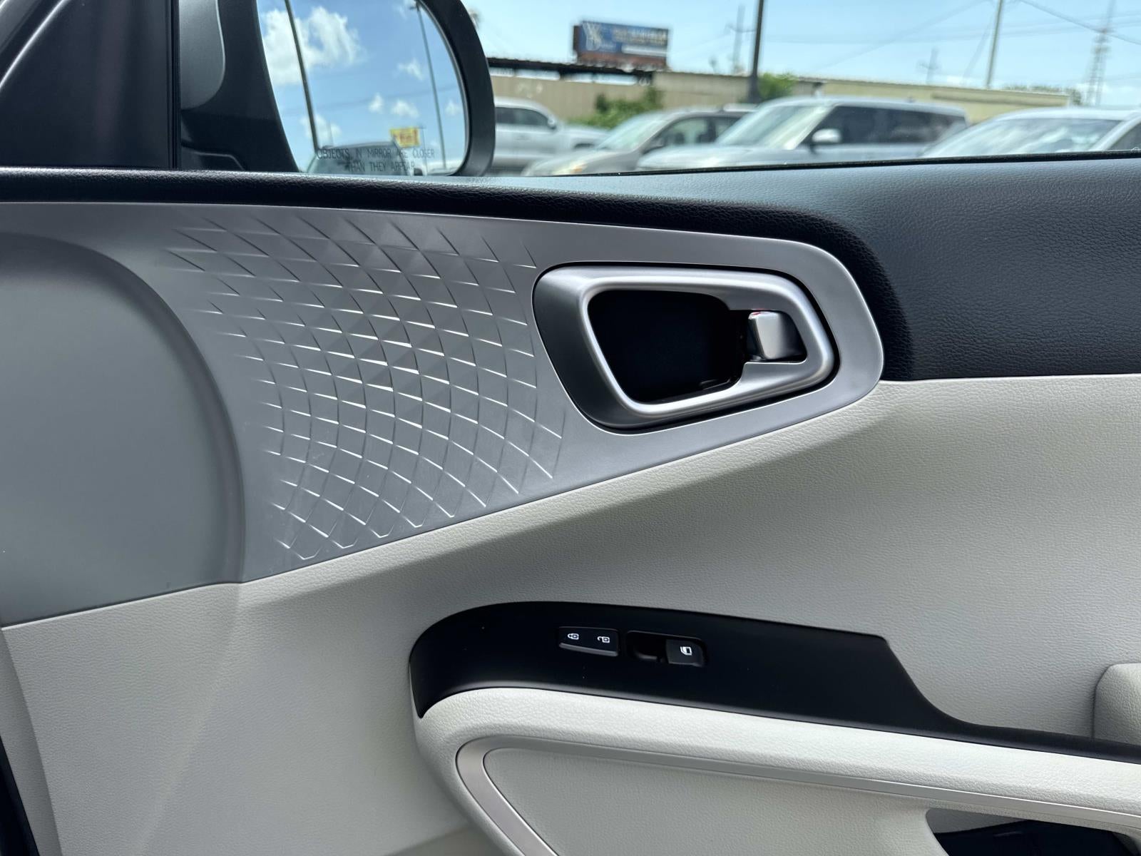 2025 Kia Soul LX FWD