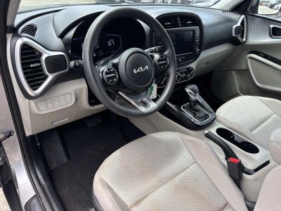 2025 Kia Soul LX FWD