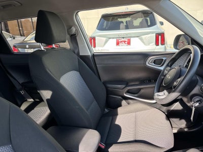 2023 Kia Soul LX IVT