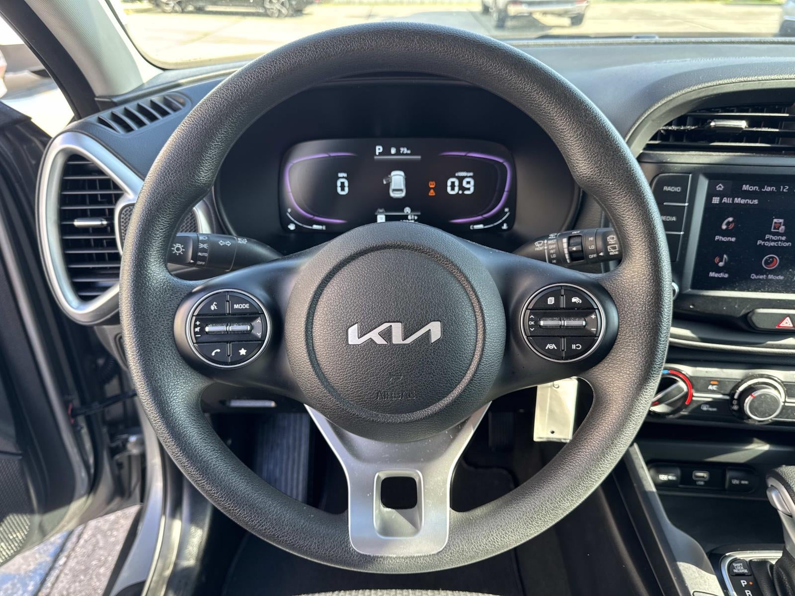 2023 Kia Soul LX IVT