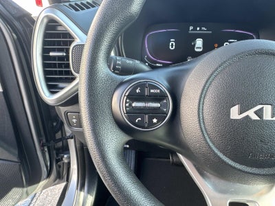 2023 Kia Soul LX IVT
