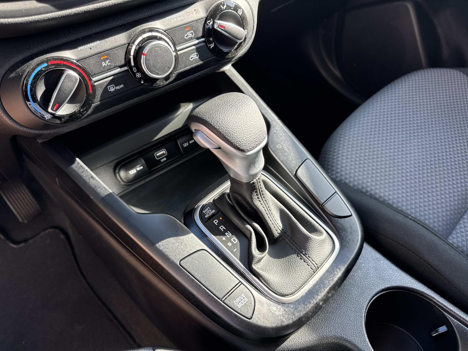 2023 Kia Soul LX IVT