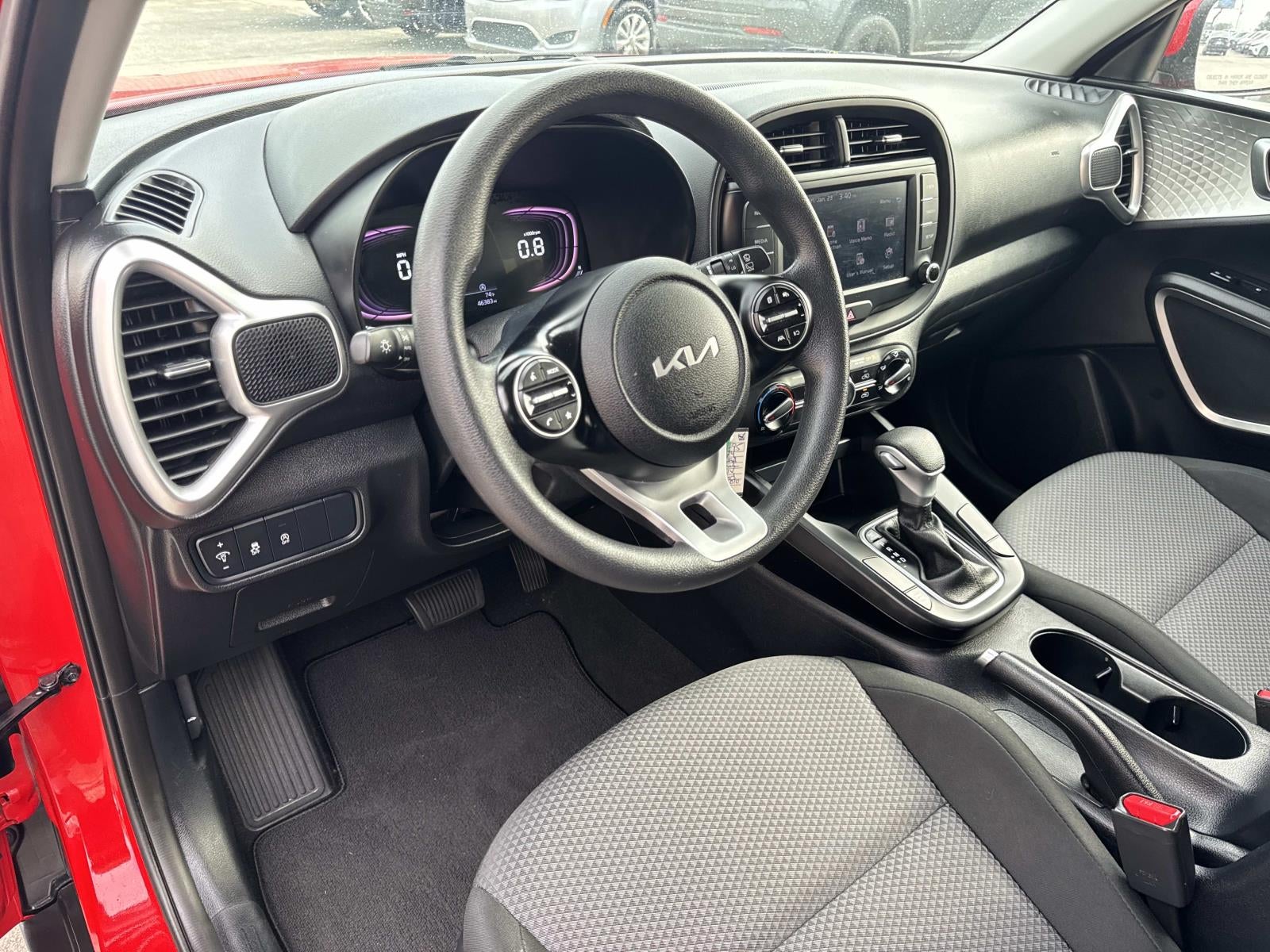 2024 Kia Soul LX IVT