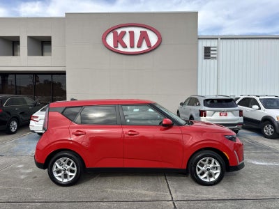 2024 Kia Soul LX IVT