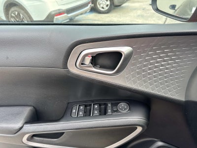 2024 Kia Soul LX IVT