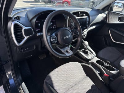 2024 Kia Soul LX IVT