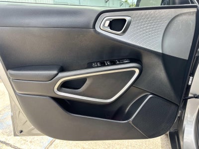 2025 Kia Soul LX FWD