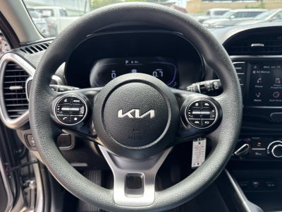 2025 Kia Soul LX FWD