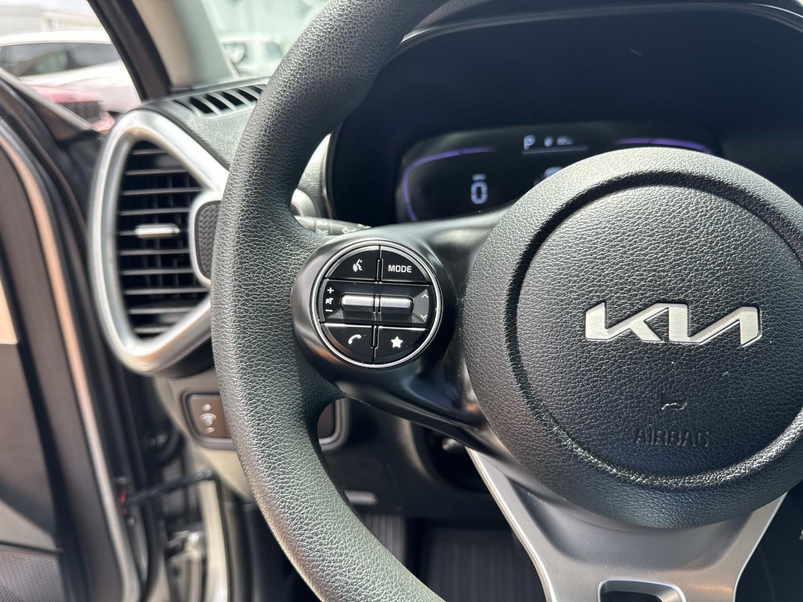 2025 Kia Soul LX FWD